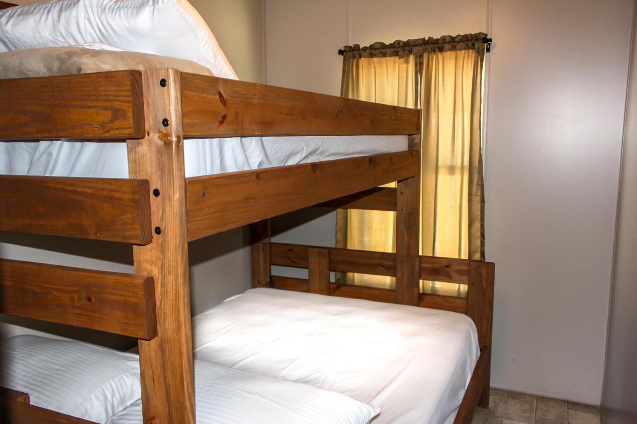 Rayburn Inn Brookeland Экстерьер фото